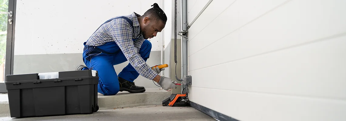 Repair Garage Door Not Closing But Light Flashing in McHenry, IL